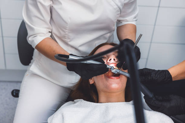 Best Emergency Dentist for Knocked-Out Tooth in Farmersburg, IN
